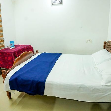 Koonamparayil Home Stay Munnar Anaviratty-Family Only Εξωτερικό φωτογραφία