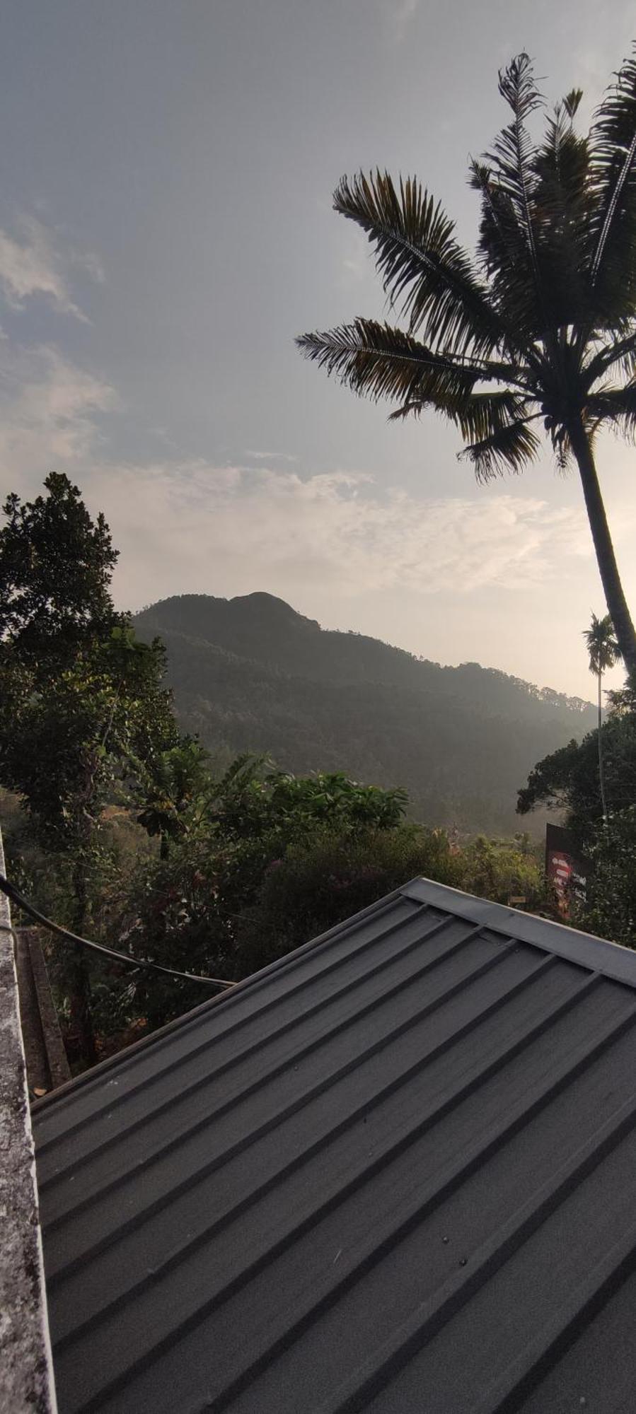 Koonamparayil Home Stay Munnar Anaviratty-Family Only Εξωτερικό φωτογραφία