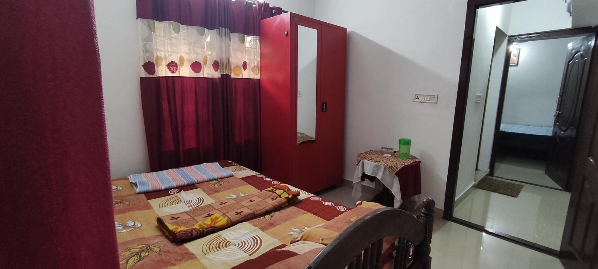 Koonamparayil Home Stay Munnar Anaviratty-Family Only Εξωτερικό φωτογραφία
